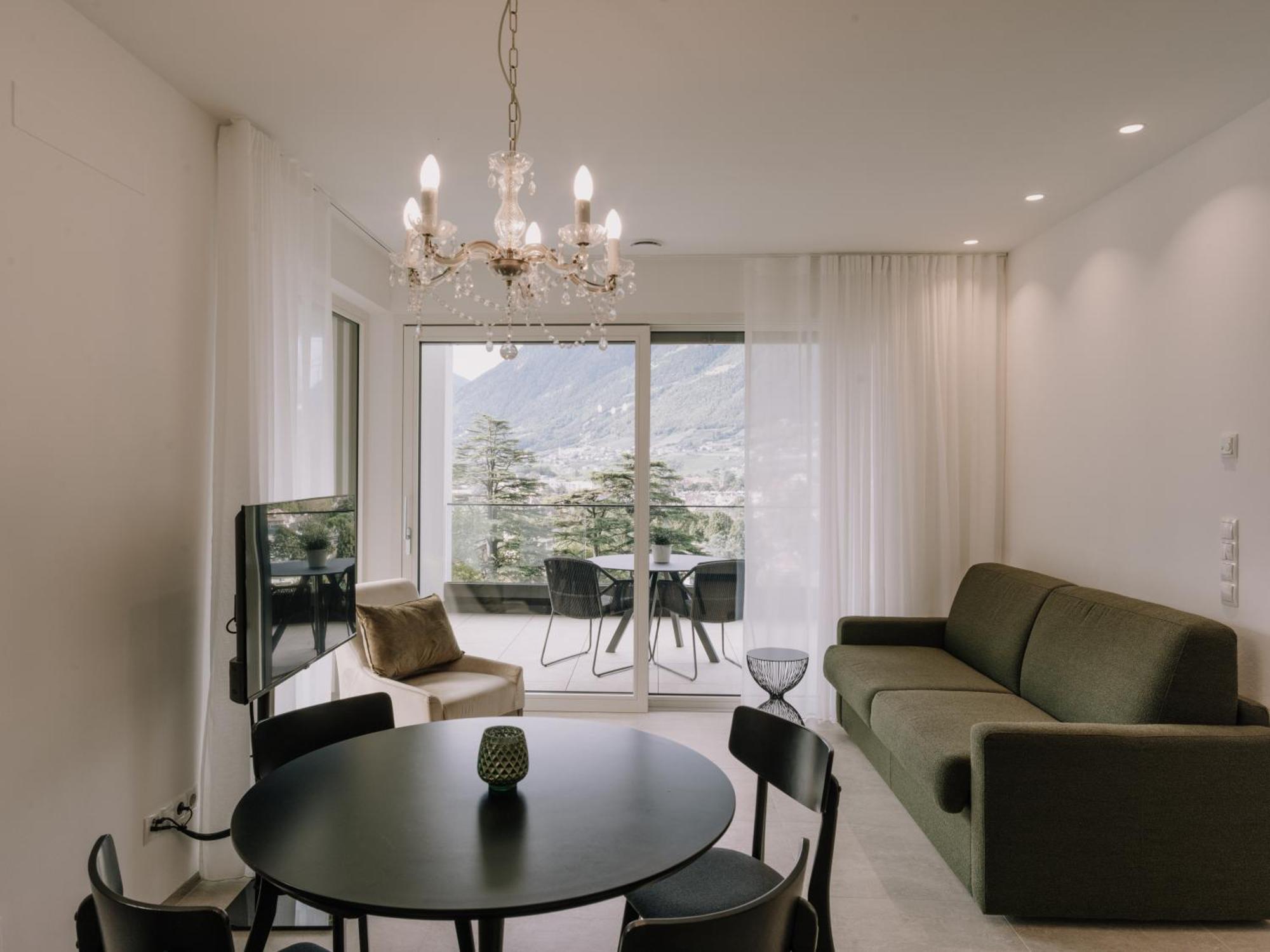 The Hills Merano Chambre photo